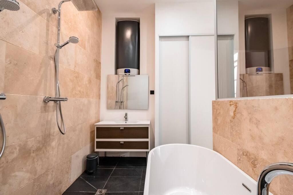 Harmonie Apartment Nimes Ngoại thất bức ảnh