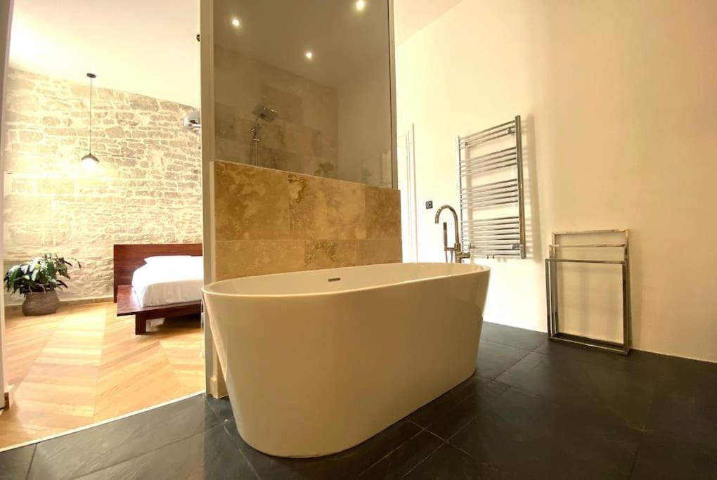Harmonie Apartment Nimes Ngoại thất bức ảnh